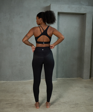 Load image into Gallery viewer, Kuro Sports Bra